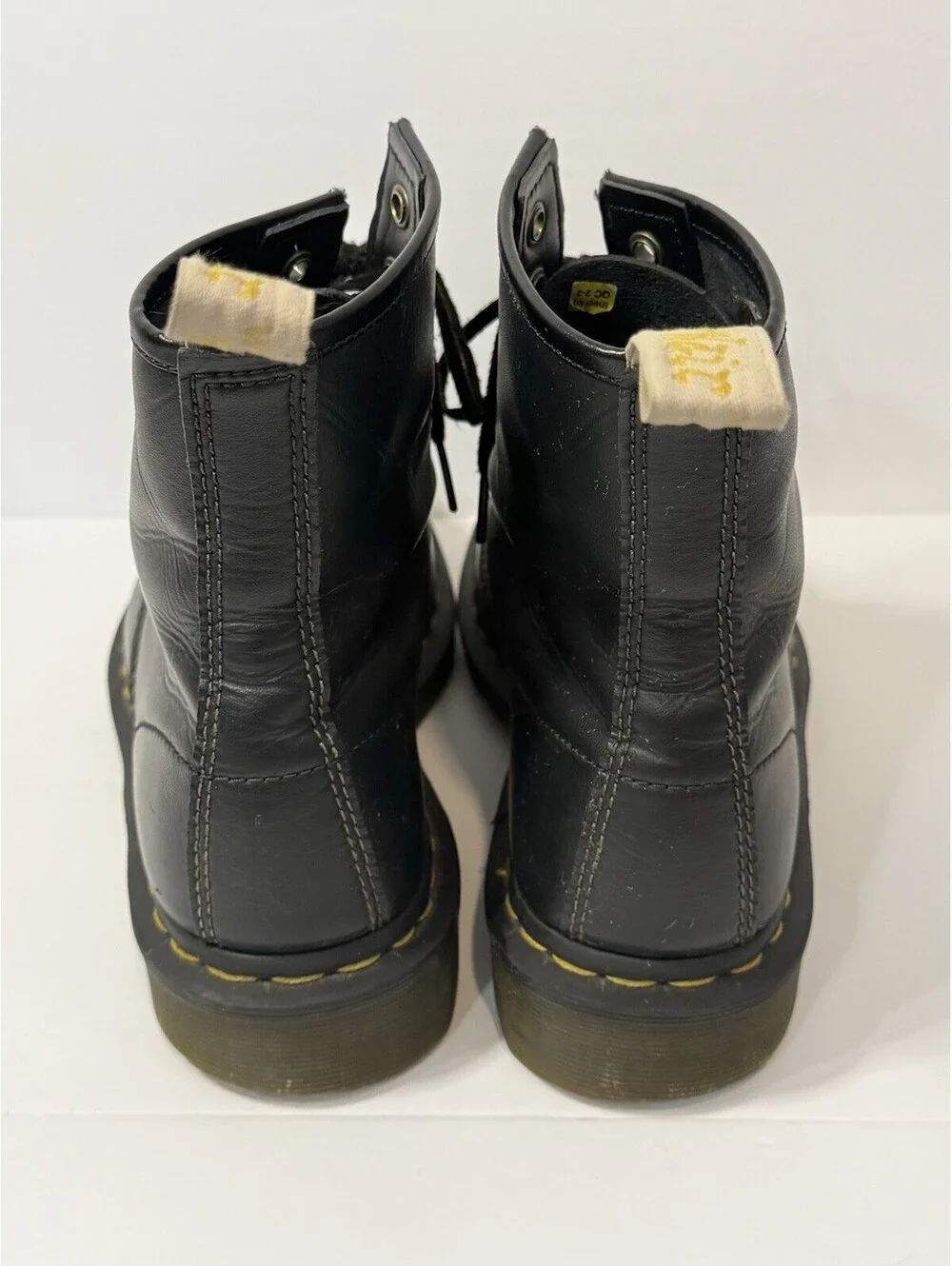 Dr. Doc Martens Men’s 7 Womens 8 Zavala Black Leather Combat Boots EU 39
